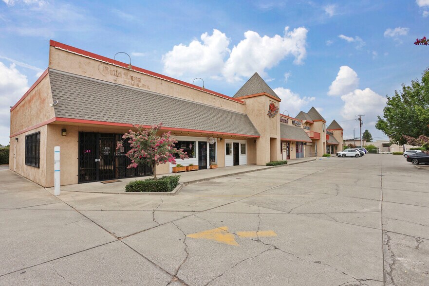 More Photos Of 702 Porter Ave, Stockton Medical For Sale
