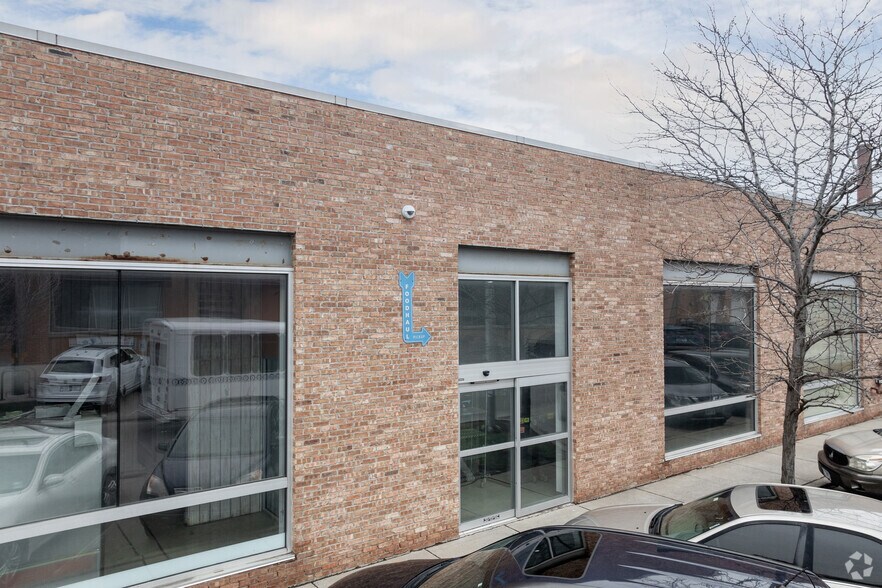 More Photos Of 1427-1455 W Willow St, Chicago Light Distribution For Lease