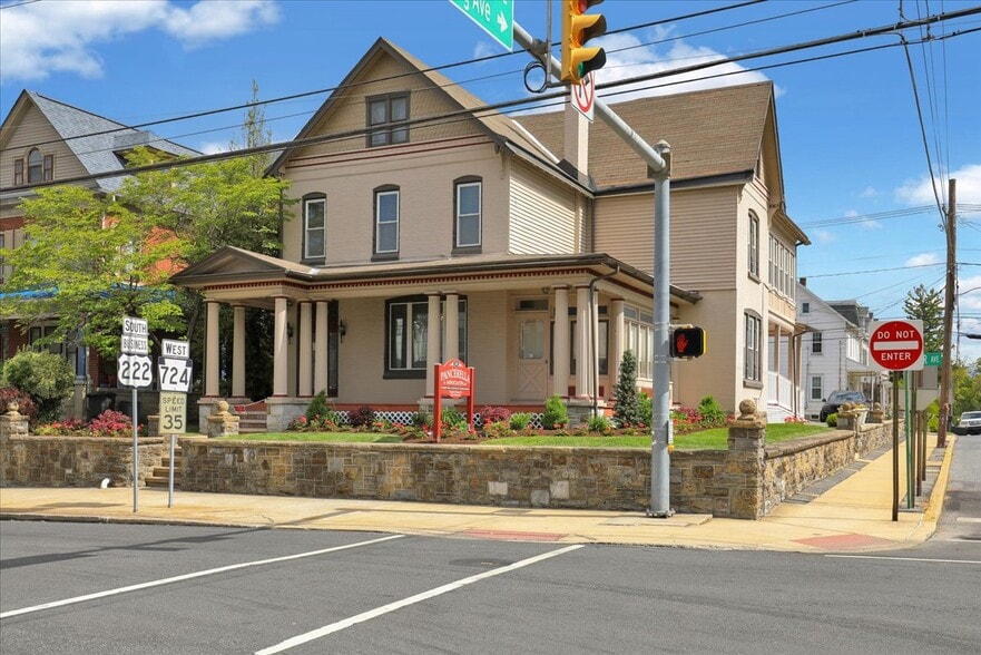 Primary Photo Of 301 W Lancaster Ave, Shillington Office For Sale
