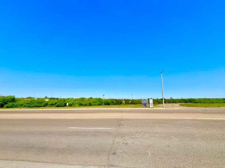 Primary Photo Of . Shiloh rd Rd, Laredo Land For Sale