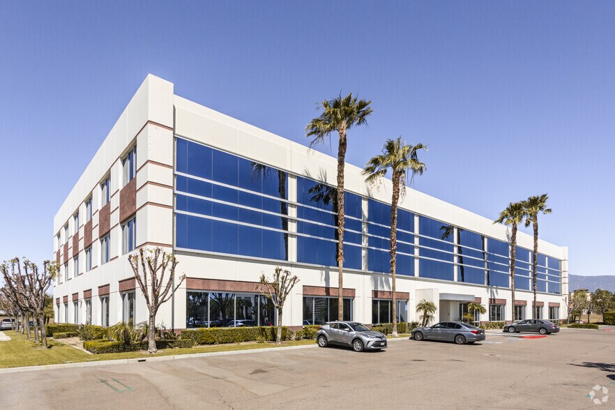 Primary Photo Of 3536 Concours, Ontario Office For Lease