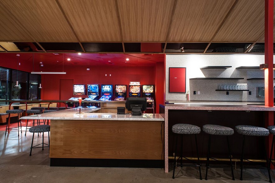 More Photos Of 1371-1397 W Sunset Blvd, Los Angeles Storefront Retail Residential For Lease