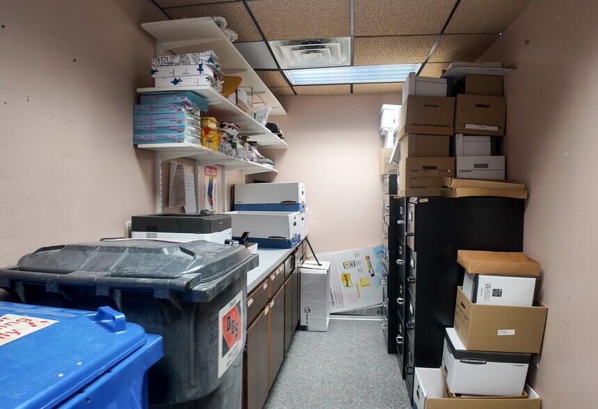 More Photos Of 630 S Minnesota Ave, Sioux Falls Office For Sale