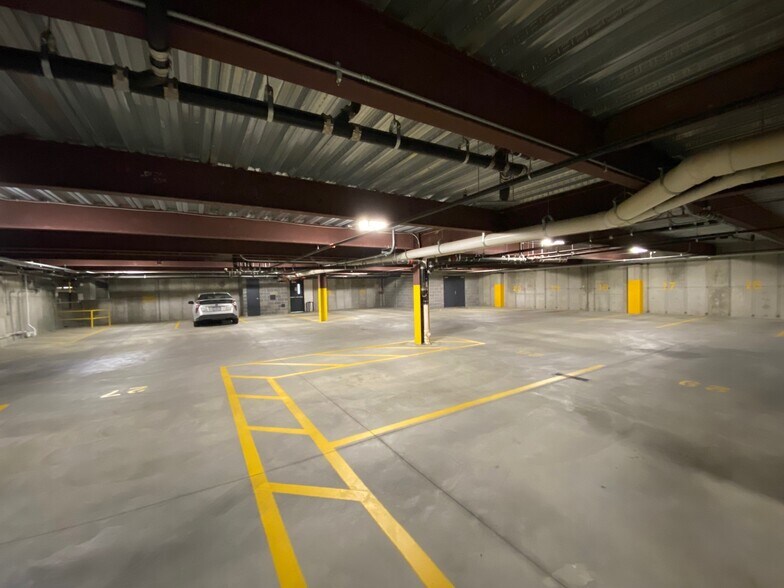 More Photos Of 10820 Shawnee Mission Pky, Shawnee Office For Sale