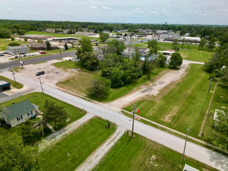 More Photos Of 1225 State 121 hwy, Mount Zion Land For Sale