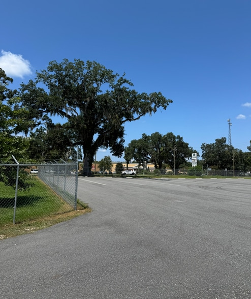 More Photos Of 4723 Capital Cir NW, Tallahassee Land For Lease