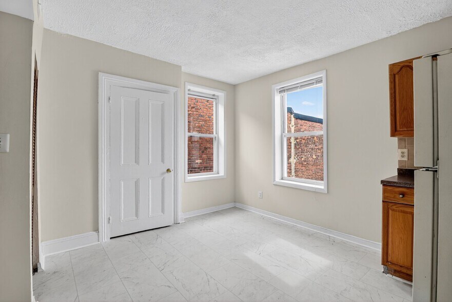 More Photos Of 1404 Madison Ave, Baltimore Apartments For Sale