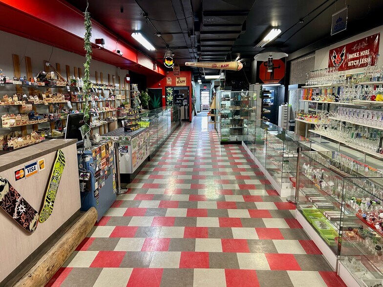 More Photos Of 762 Ouellette Av, Windsor Storefront Retail Office For Sale