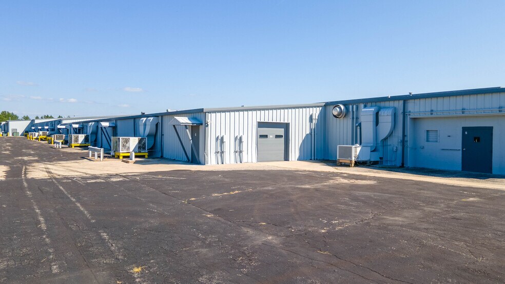 More Photos Of N9246 State Road 80, Necedah Warehouse For Lease