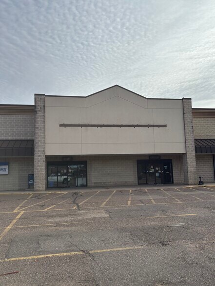 More Photos Of 17158 County Highway J, Chippewa Falls Supermarket For Lease