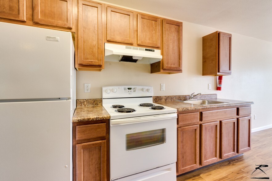 More Photos Of 305-335 Union St, Arcata Apartments For Sale