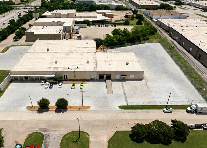 More Photos Of 924 111th St, Arlington Distribution For Lease