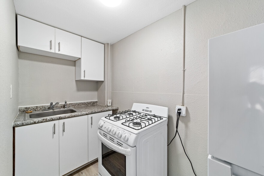 More Photos Of 11118 Clifton Blvd, Cleveland Apartments For Sale