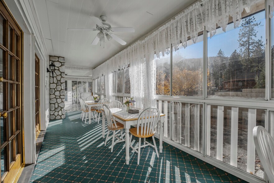 More Photos Of 790 California 2, Wrightwood Specialty For Sale