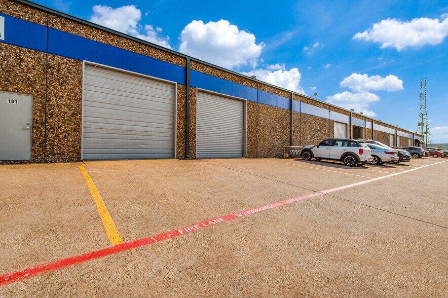 More Photos Of 2910 Belmeade Dr, Carrollton Unknown For Lease