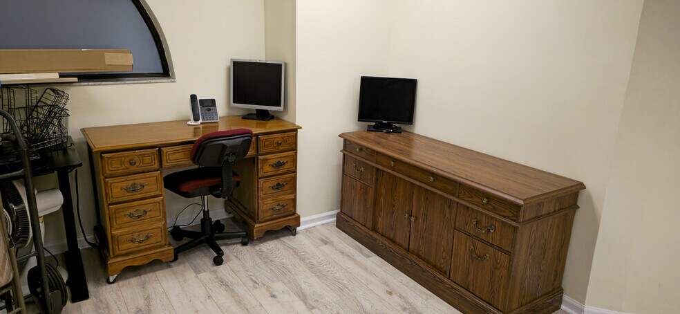 More Photos Of 10235 W Sample Rd, Coral Springs Medical For Lease