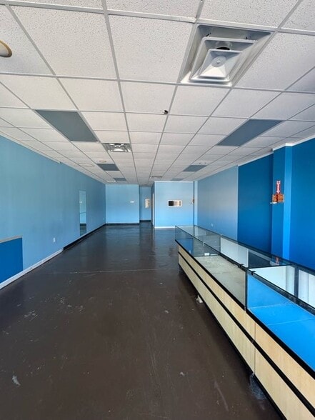 More Photos Of 103 Maple Dr, Augusta Storefront Retail Office For Lease