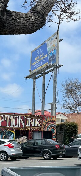 More Photos Of 1434-1444 Garnet Ave, San Diego Storefront For Sale