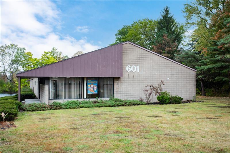 More Photos Of 601 Columbia St, Cohoes Office For Sale