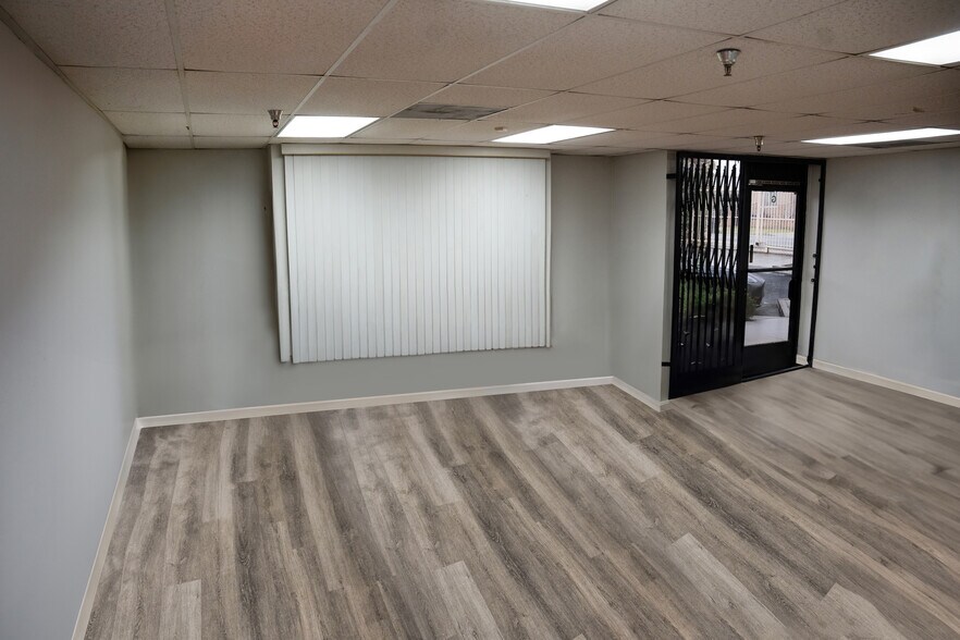 More Photos Of 11940 Goldring Rd, Arcadia Warehouse For Sale