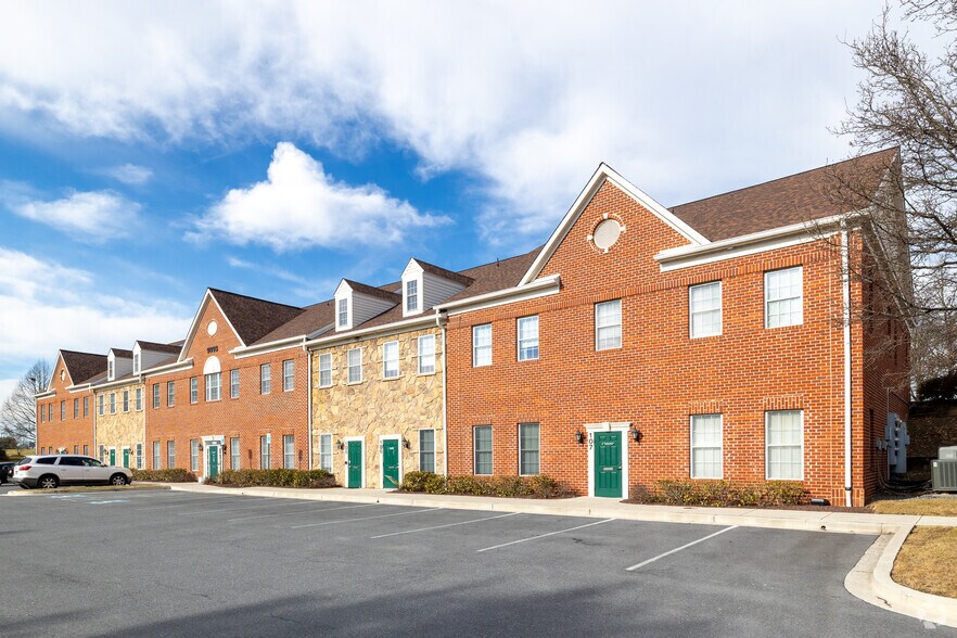 More Photos Of 9093 Ridgefield Dr, Frederick Medical For Lease
