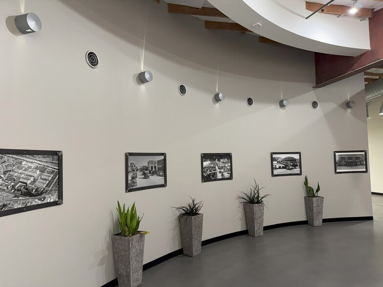 More Photos Of 100 E Tujunga Ave, Burbank Loft Creative Space For Lease