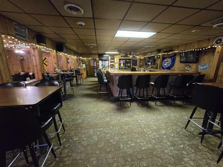 More Photos Of 44368 309th St, Mission Hill Restaurant For Sale