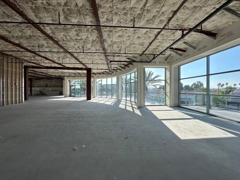 More Photos Of 4625-4635 Admiralty Way, Marina Del Rey Unknown For Lease