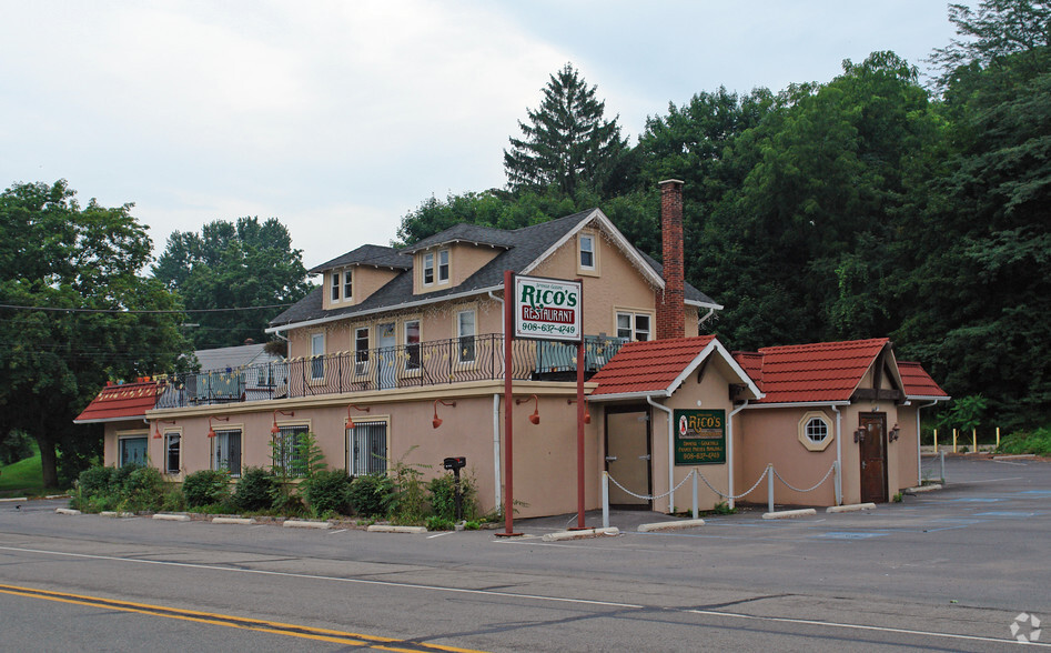 Primary Photo Of 408 Us Highway 46, Great Meadows Restaurant For Sale