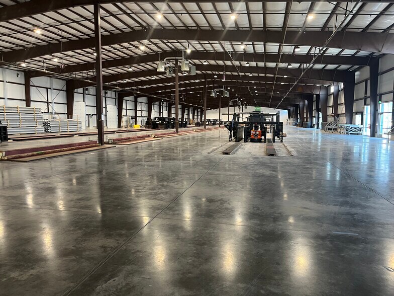 More Photos Of 6556 S Airport Rd, West Jordan Industrial For Lease