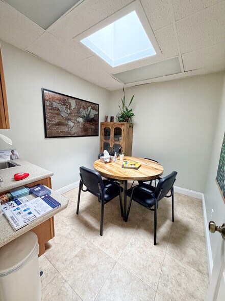 More Photos Of 356 US-202 Rt, Somers Town Office For Lease