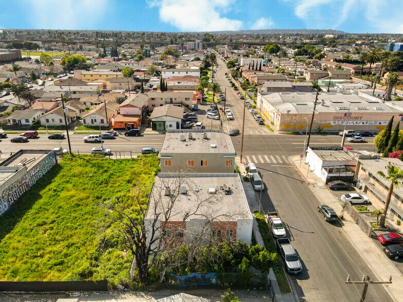More Photos Of 6500 S Main St, Los Angeles Apartments For Sale
