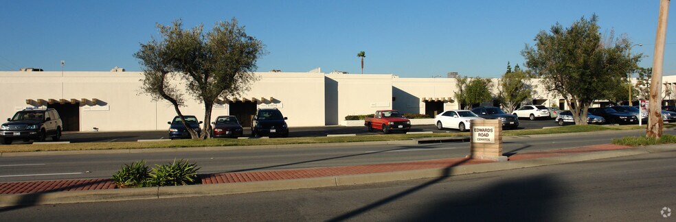More Photos Of 13903-13921 Artesia Blvd, Cerritos Flex For Lease