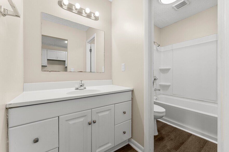 More Photos Of 644 W Caladium Cir, Panama City Beach Apartments For Sale