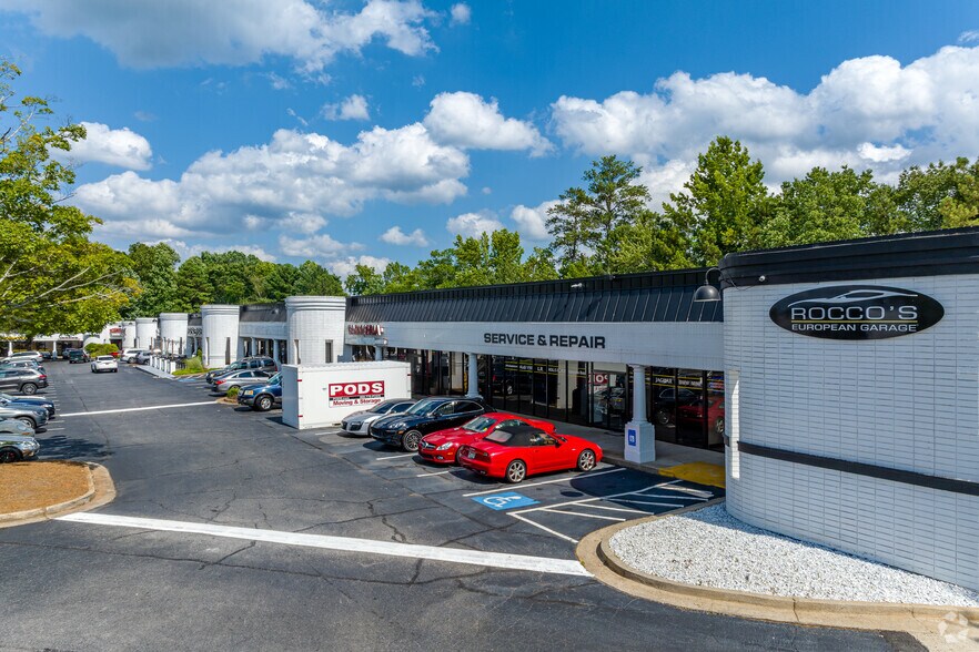 More Photos Of 11235 Alpharetta Hwy, Roswell Storefront For Lease