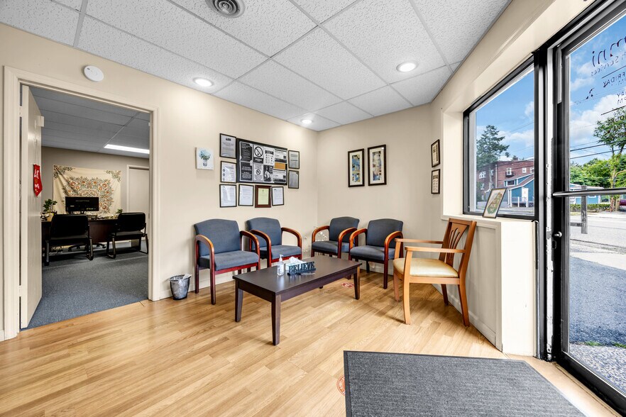 More Photos Of 1001 Raritan Ave, Highland Park Medical For Sale