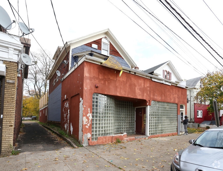 Primary Photo Of 265 Dixwell Ave, New Haven Storefront Retail Residential For Sale
