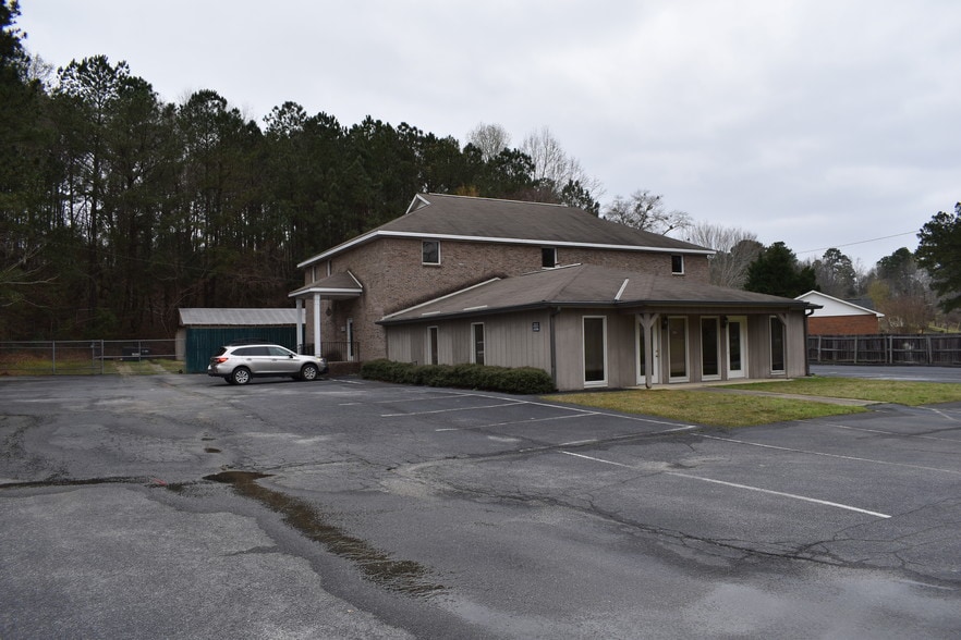More Photos Of 6531 Effingham Way, Columbus Office For Lease