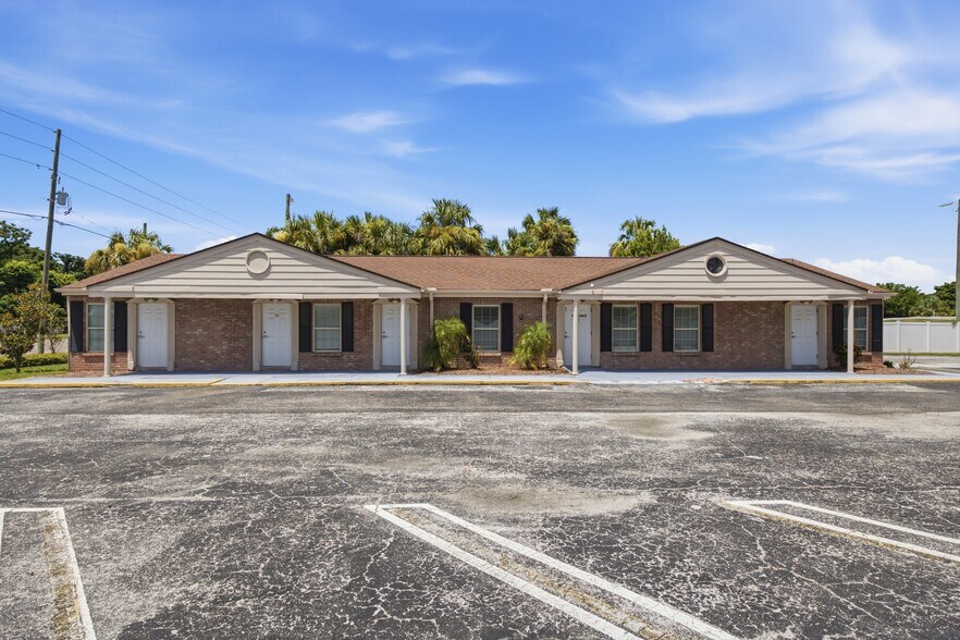 More Photos Of 4911-4919 State Road 54, New Port Richey Office For Sale