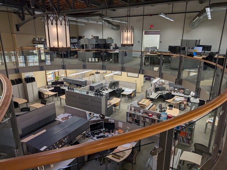 More Photos Of 612 S Park St, Kalamazoo Office For Sale