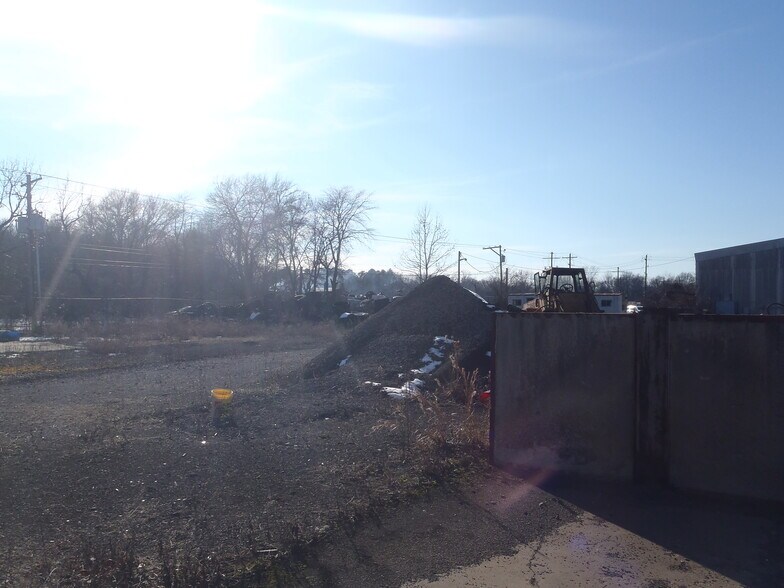 More Photos Of 2601 Van Dyke Rd, Newport Land For Sale