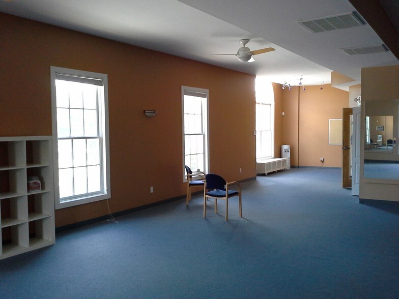 More Photos Of 127 W Street Rd, Kennett Square Medical For Lease