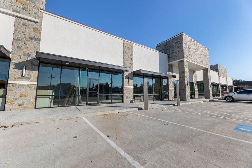 More Photos Of 23950 Franz Rd, Katy General Retail For Lease