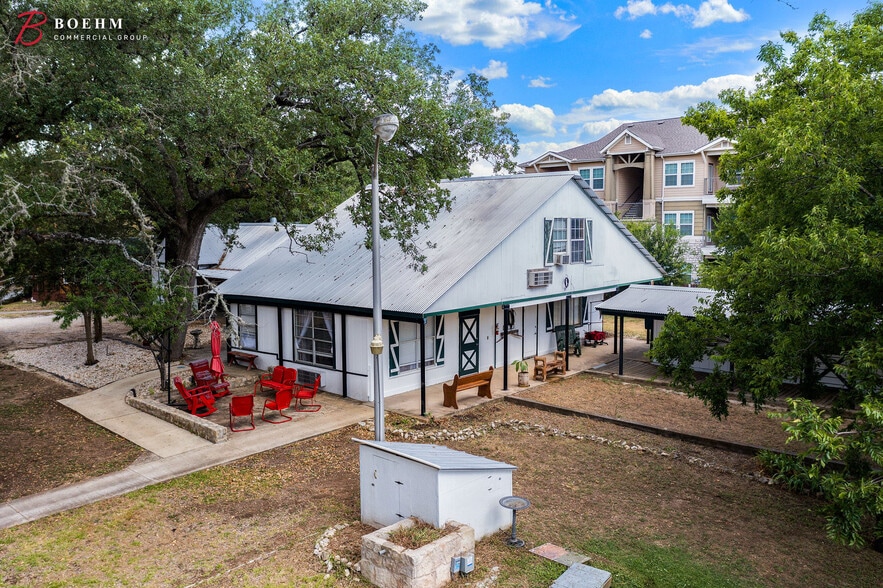 More Photos Of 137 Old San Antonio Rd, Boerne Apartments For Sale