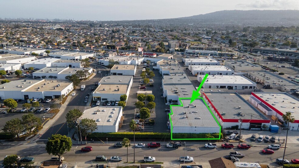 More Photos Of 22809 Lockness Ave, Torrance Warehouse For Sale