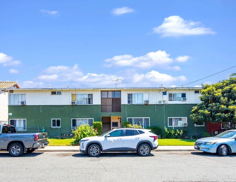 More Photos Of 1072 W Wilson St, Pomona Apartments For Sale