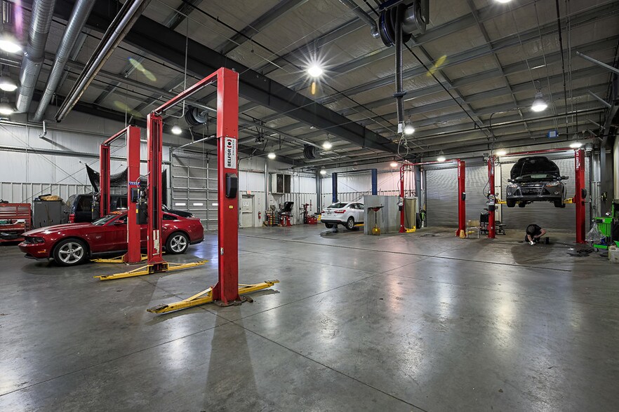 More Photos Of 207 Princeton Rd, Johnson City Auto Dealership For Sale