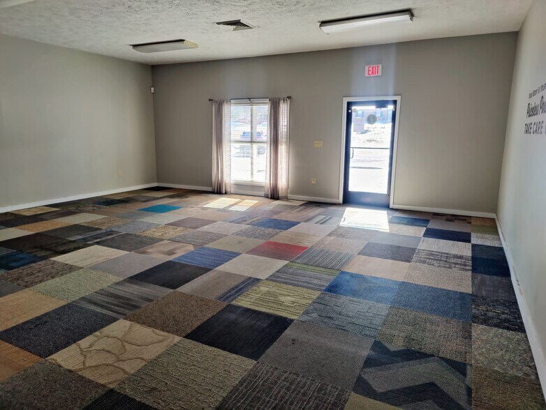 More Photos Of 2331 Route 209, Sciota Office For Lease