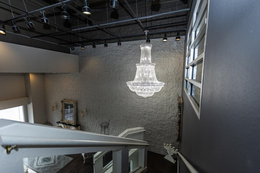 More Photos Of 3060 S Fremont Ave, Springfield General Retail For Sale