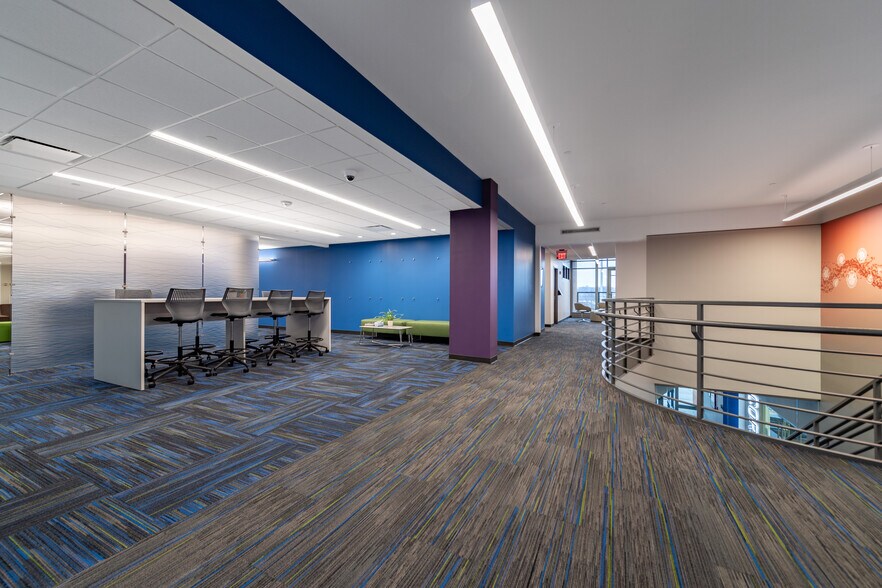 More Photos Of 500 River Ridge Dr, Norwood Office For Lease